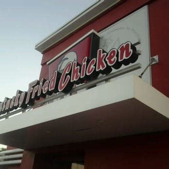 KFC, 1615 S.W. Emigrant Avenue, Pendleton, OR, Chicken