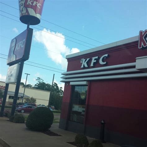 KFC Nacogdoches, TX 75965 - Menu, 132 Reviews and 50 Photos