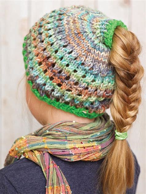 KNIT: Ponytail beanie Vrouekeur