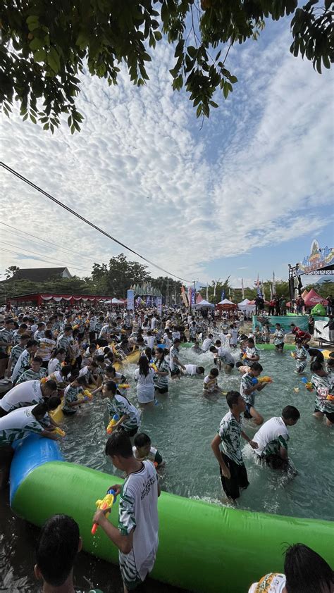 Kolam dan Tradisi Mandi - Historia - wintechmobiles.com