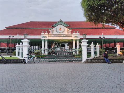 Kraton Jogja - Serupa dengan Prajurit Bugis, Bregada... - wintechmobiles.com