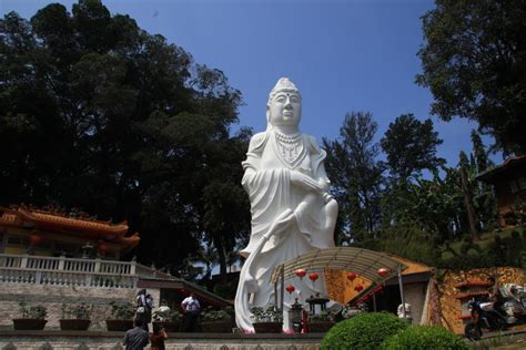 Kwan Im Temple di Batam | Atourin - muktibox.com
