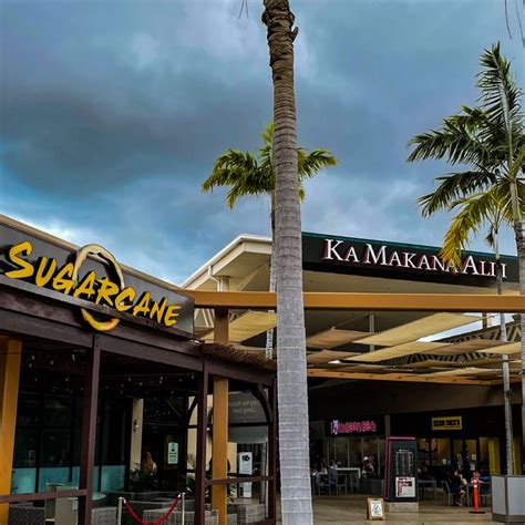 Ka makana alii restaurants. The restaurant is open from 10 a.m. to 10 p.m. daily. Orangetheory Fitness opened a new 3,482-square-foot studio on Oct. 4 in the Macy's wing of Ka Makana Alii, across from Valyou Furniture. The ... 