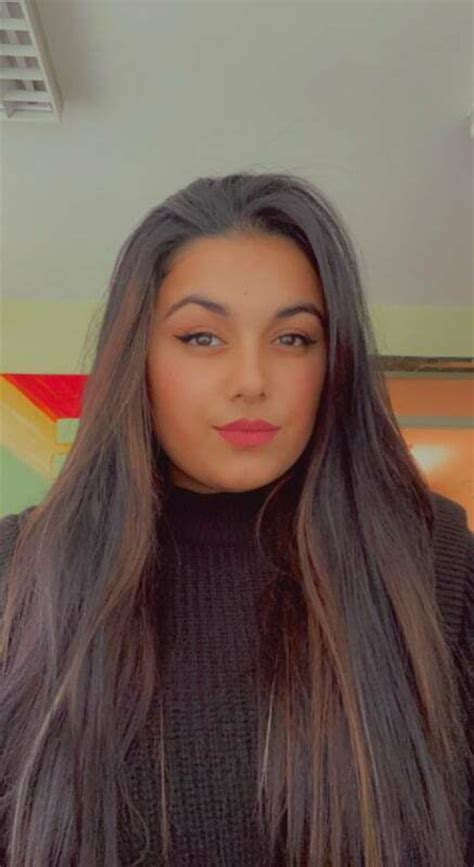 Kader Aslan Facebook. 