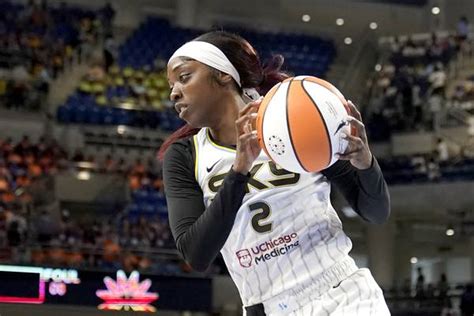 Kahleah Copper scores 24, Marina Mabrey adds 23 as Sky beat Mercury 104-85