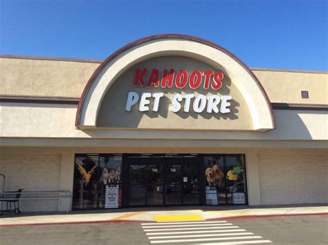 Kahoots Pet Store, located in Oceanside, C