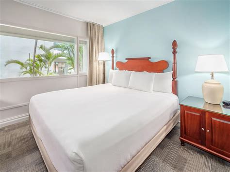 What are the best places to stay in Kahului? Popular areas to stay in Kahului include the central area close to shops and restaurants, the beachfront areas …. 