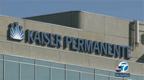 Kaiser Permanente employees vote to strike if bargaining fails