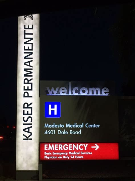 Kaiser emergency room hours. If you have an emergency, please call 911 or go to your nearest emergency room. The emergency department at South San Francisco Medical Center is open 24/7, including holidays, and is located at 1200 El Camino Real, South San Francisco, CA 94080. 