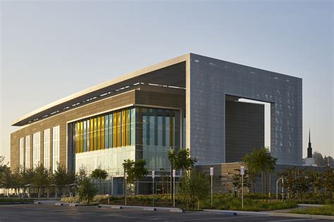 Kaiser Permanente West Los Angeles is building a new outlying medical office building in Baldwin Hills - Crenshaw.