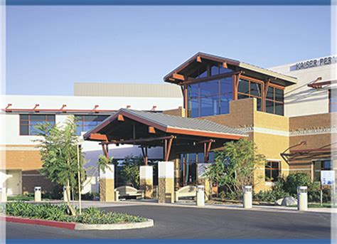 Kaiser Permanente Pharmacy is located at 8080 Parkway Dr in L
