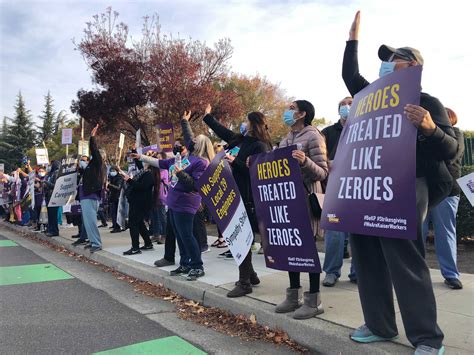 Kaiser workers in San Diego join thousands in three-day strike