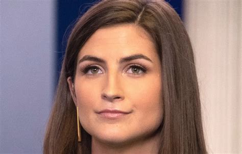 Kaitlan Collins was born on 7 April 1992 in Prattville, Alabama, USA. She is 29 years old as of 2021. Her father, Jeff Collins, is a senior mortgage banker in Alabama. She had an apolitical upbringing since her family mostly used to watch local news programs.