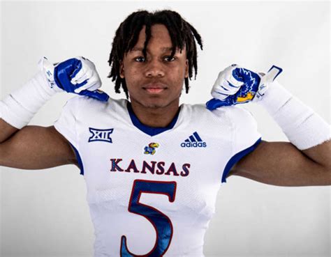 Jul 30, 2021 · 3-star St. Louis prospect Kaleb Purdy latest 2022 DB to commit to KU football By Benton Smith Jul 30, 2021 Kansas University football recruiting Over the course of the past several months, Kaleb Purdy picked up scholarship offers from more renowned Power Five football programs than Kansas. . 