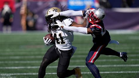 Kamara becomes Saints’ career TD leader, Carr throws 2 TDs in 34-0 rout over Patriots