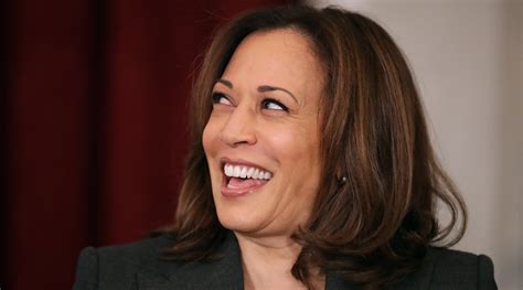 Kamxalta. Nov 11, 2020 · Kamala Harris is the vice president-elect, which marks an impressive list of firsts: woman in the White House; Black woman in the White House, Asian American in the White House; etc. Her Indian ... 