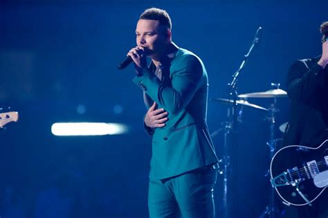 Kane Brown to play show at Coors Field