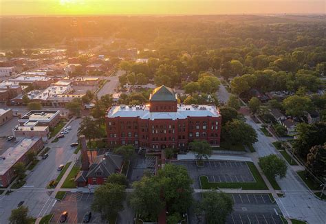 Kane county courthouse address.  Here&rsquo;s a look at the match-ups: Mar 7, 2026 · Kane Cou...