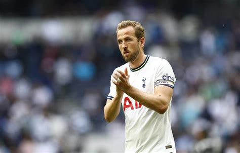 Kane scores again but future at Tottenham uncertain after 3-1 loss to Brentford