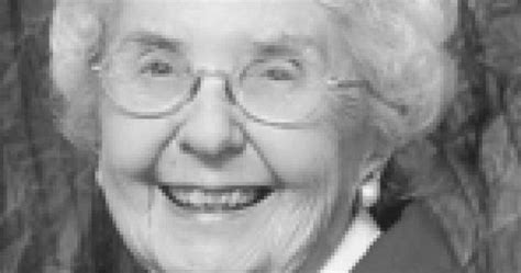 Kankakee daily journal obits. Carol M. Schafer, 86, of Kankakee, passed away Saturday (Sept. 30, 2023), at Riverside Medical Center in Kankakee. She was born Dec. 24, 1936, in Kankakee, the third daughter of Frederick Eugene and Cecile (Richard) Brault. Carol graduated from St. Patrick's High School in 1954. She married Gene Richard "Dick"... 