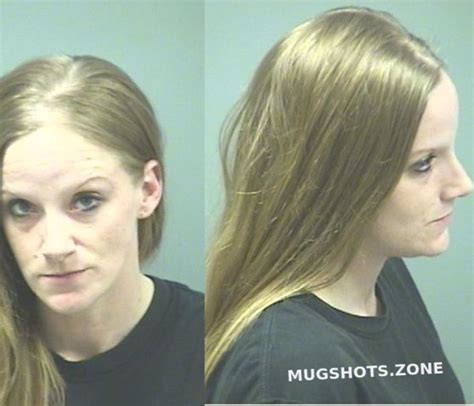 GERAGE BRIANNE M was arrested in Kankakee County Illinois. Additional Information: age 32 height 5 ft 07in(s) weight 120 lbs hair BRO eye HAZ race W sex F booked 01/17/2024 CHARGES (1): UCR 5081 - WARRANT-Livingston County. 