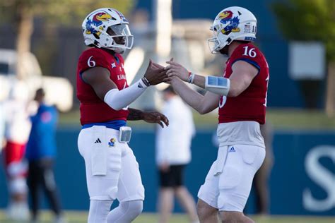 Sep 15, 2023 · Lawrence. The Kansas Jayhawks travel to Reno for their first road game of the season against Nevada on Saturday.. After the Jayhawks (2-0) defeated Illinois 34-23 in prime time, KU faces the ... . 