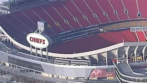 Kansas City Chiefs plan to keep nickname but retire mascot ...