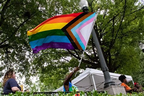 Kansas City considers becoming LGBTQ sanctuary city
