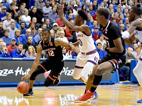 Texas Tech leads 13-5 against Kansas with 15:56 left in 1st half Dajuan Harris Jr. hit an early 3-pointer for Kansas, but just about everything that can go wrong has since for the Jayhawks.. 
