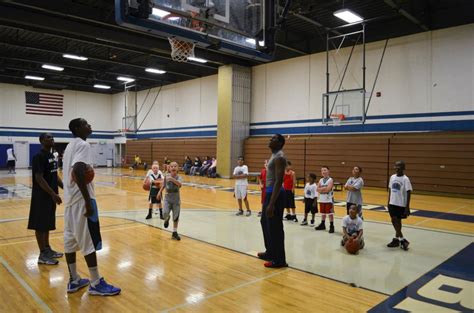 Multi-day basketball camps for boys and girls of all ages and skill levels. Average instructor satisfaction rating of 9.3 out of 10. Over 300 camps across the United States. 100,000+ camp attendees since 2012.