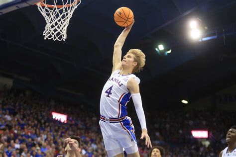 Jun 28, 2022 · Here are 4 Kansas basketball players Bill Self thinks could be picked in 2023 NBA draft. Jordan Guskey. Topeka Capital-Journal. LAWRENCE — A lot can happen between now and the day of the 2023 ... . 