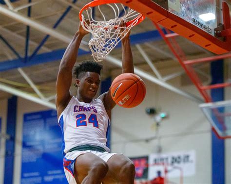 Apr 6, 2023 · The final piece of KU's freshman class is a 6-8 forward who reclassified from the class of 2024. The final member of Kansas’ 2023 freshman class wasn’t even supposed to be in college this fall ... . 
