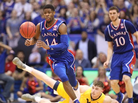 MORGANTOWN, West Virginia — Kansas men’s basketball’s 2022-23 regular season continued Saturday with a Big 12 Conference matchup on the road against West Virginia. The No. 3 Jayhawks came in .... 