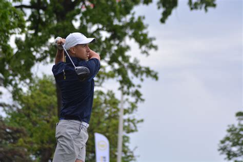 Craig Broswick took command late in the match and won the final of the Kansas City Match Play golf championship Sunday at Swope Memorial Golf Course. Broswick, a Lee’s Summit native who now .... 