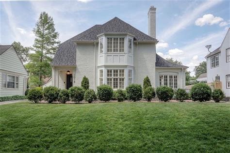 Kansas city mo real estate. 4 beds 3.5 baths 3,330 sq ft 0.32 acre (lot) 3410 NE 102nd St, Kansas City, MO 64155. ABOUT THIS HOME. Luxury Home for sale in Kansas City, KS: Welcome to a reimagined reverse 1.5 story luxury villa newly renovated, redesigned and crafted by Evan-Talan for both relaxation and entertainment. 