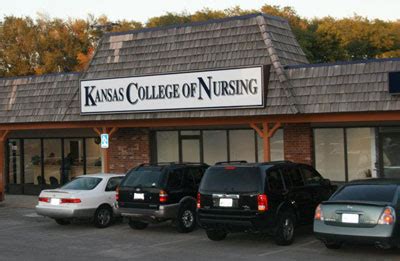Kansas college of nursing. Overview. Ignite Medical Resort - University of Kansas in Kansas City, KS has an overall rating of 5 out of 5 and has a short-term rehabilitation rating of High Performing. It is a medium facility ... 
