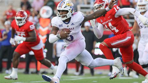 The No. 24 Jayhawks and No. 3 Longhorns meet Saturday with both teams 4-0, and it will be Kansas QB Jalon Daniels' game-winning, scrambling 2-point conversion pass to Jared Casey in overtime in .... 