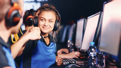 The concept of esports might seem foreign to some of us, but it’s clear that this once-niche competitive gaming world has transformed into a billion-dollar industry rather quickly. Maybe you’ve heard of Fortnite or Valorant. Maybe those fra...