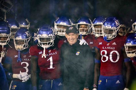 Jun 8, 2023 · Twelve recruits in the Class of 2024 will embark on official visits with Kansas football this Friday, June 9. Find out which players will be on campus. The Kansas Jayhawks are coming off their best season in more than a decade, and they are also on pace to put together one of their best football recruiting classes in 2024. . 