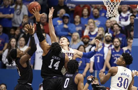 Kansas harvard. Kansas may have won the game by 14 points, winning a game by double digits for the seventh time this season, but at times that final looked anything but probable. Harvard (8-5) led, however ... 