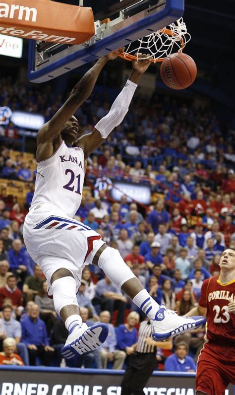 Men's Basketball 🏀 Wilson and Dick Lead KU to 94-63 Win Versus Pitt State Behind 23 points from redshirt-junior Jalen Wilson and 20 from freshman Gradey Dick, No. 5 Kansas men’s basketball kicked off the 2022-23 season with a 94-63 exhibition win against Pittsburg State Thursday in Allen Fieldhouse.. 