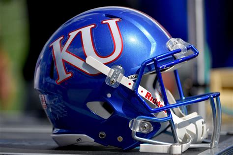 Jan 18, 2023 · Kansas Football: 2022-23 Transfer Portal Tracker. By Bryan Clinton. Posted on January 18, 2023. Lance Leipold and the Kansas Jayhawks are coming off a 6-7 season in 2022 and will look to build on their first bowl season since 2008 in 2023. In order to do that, the Jayhawks will need to add some pieces that can contribute right away.. 