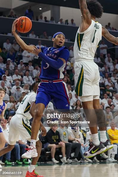 May 15, 2023 · Coming to Kansas would strengthen his case as an NBA prospect but, more importantly, bolster the Jayhawks’ roster. He fills their needs of size and rebounding and can serve as the team’s stretch big. Bill Self could take his game to unprecedented levels. Not many other players have been connected to Kansas in the transfer portal. . 
