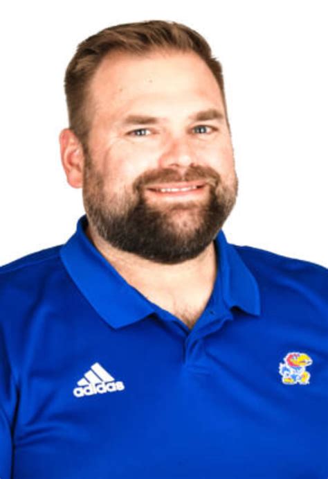 Kansas jayhawks offensive coordinator. The 2019 Kansas Jayhawks football team, representing the University of Kansas for the 130th season, ... On October 6, 2019, Miles fired offensive coordinator Les Koenning. Senior offensive analyst Brent Dearmon was promoted to replace him. Additionally, Dearmon was named quarterbacks coach. 