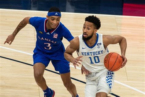 Final score: Kentucky 80, Kansas 62. The Wildcats led by as many as 24 points on the road and never let Kansas get closer than 14 points in the second half. They exposed the Jayhawks' just-OK .... 