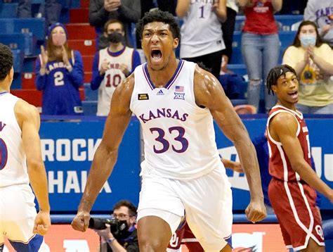 Kansas mccormack. Ochai Agbaji scored 20 points and David McCormack posted a double-double to lift the Kansas Jayhawks past the Oklahoma State Cowboys, 76-62, on Monday night at Allen … 