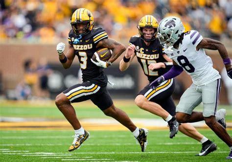 Kansas mizzou football. Share. With 3 seconds left on the clock and the game tied, Missouri's Harrison Mevis kicked a 61-yard field goal to stun No. 15 Kansas State 30-27. Mevis' … 