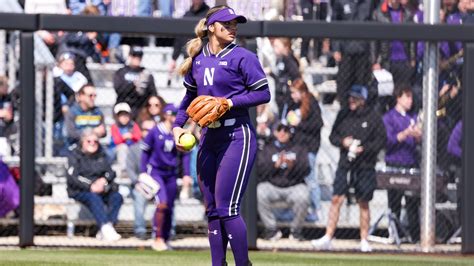 Northwestern took an early lead in the first inning. With one out, Kansas Robinson hit a single up the middle. With two outs, a walk put runners on first and second.. 