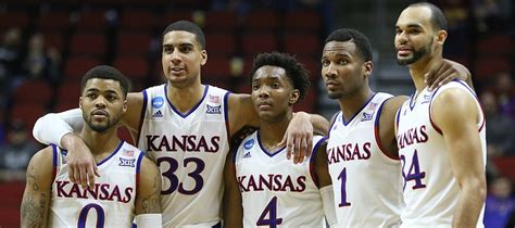 PROJECTED STARTING LINEUP. Kansas does not pull off the incredible 15-point, second-half comeback to stun North Carolina in the 2022 National Championship game without Harris' all-out effort on .... 