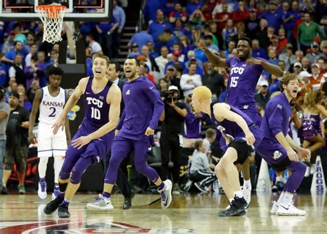 Jan 21, 2023 · The Frogs led 48-38 at halftime, the closest Kansas had been since early in the big TCU run. Kansas stayed in the game thanks to 21 first-half points by Wilson. He picked up his second foul with 2 ... 